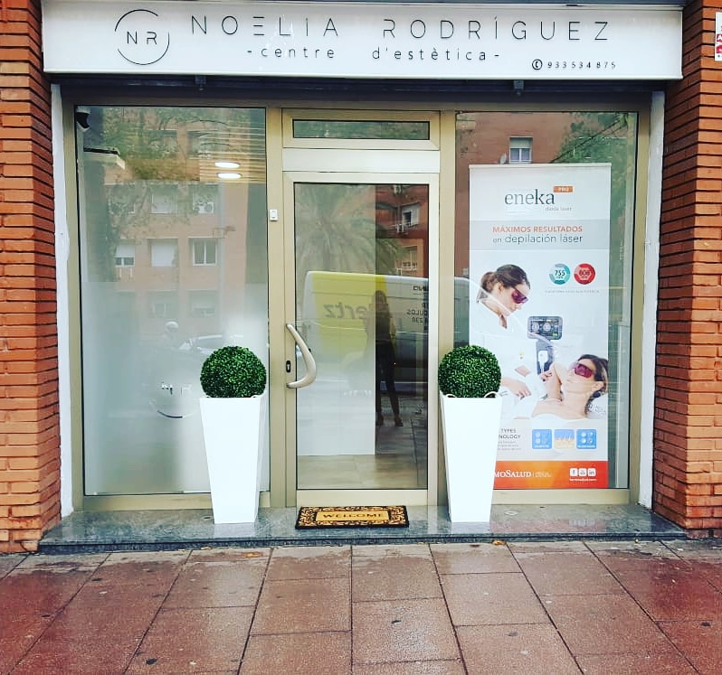 Fachada del Centre d'Estètica Noelia Rodríguez en Av. Rio de Janeiro 81